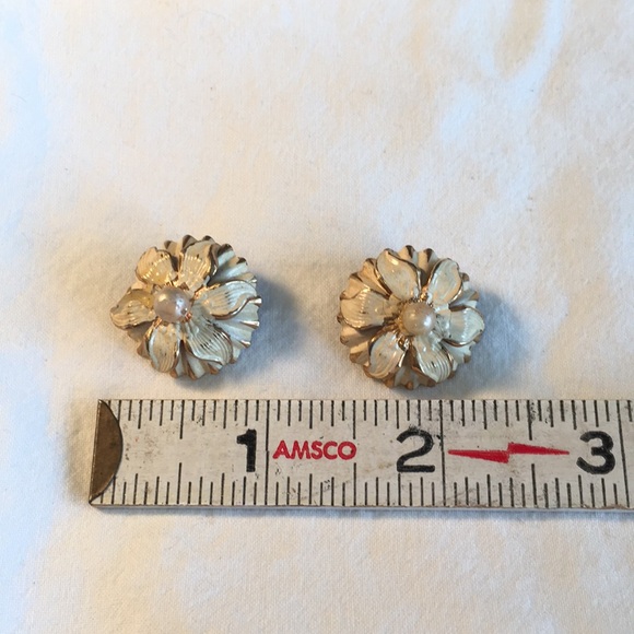 Vintage Moorehouse Enameled Clip On Earrings - Picture 6 of 6